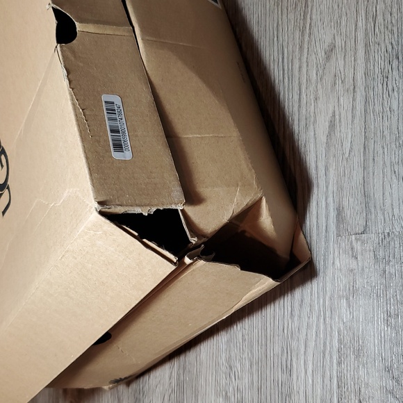 🦋NIB UGG Wedge Boots - Picture 14 of 16